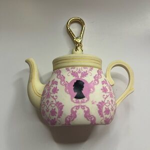 Bridgerton Lady Whistledown PocketBac Hand Sanitizer Holder Bath and Body Works